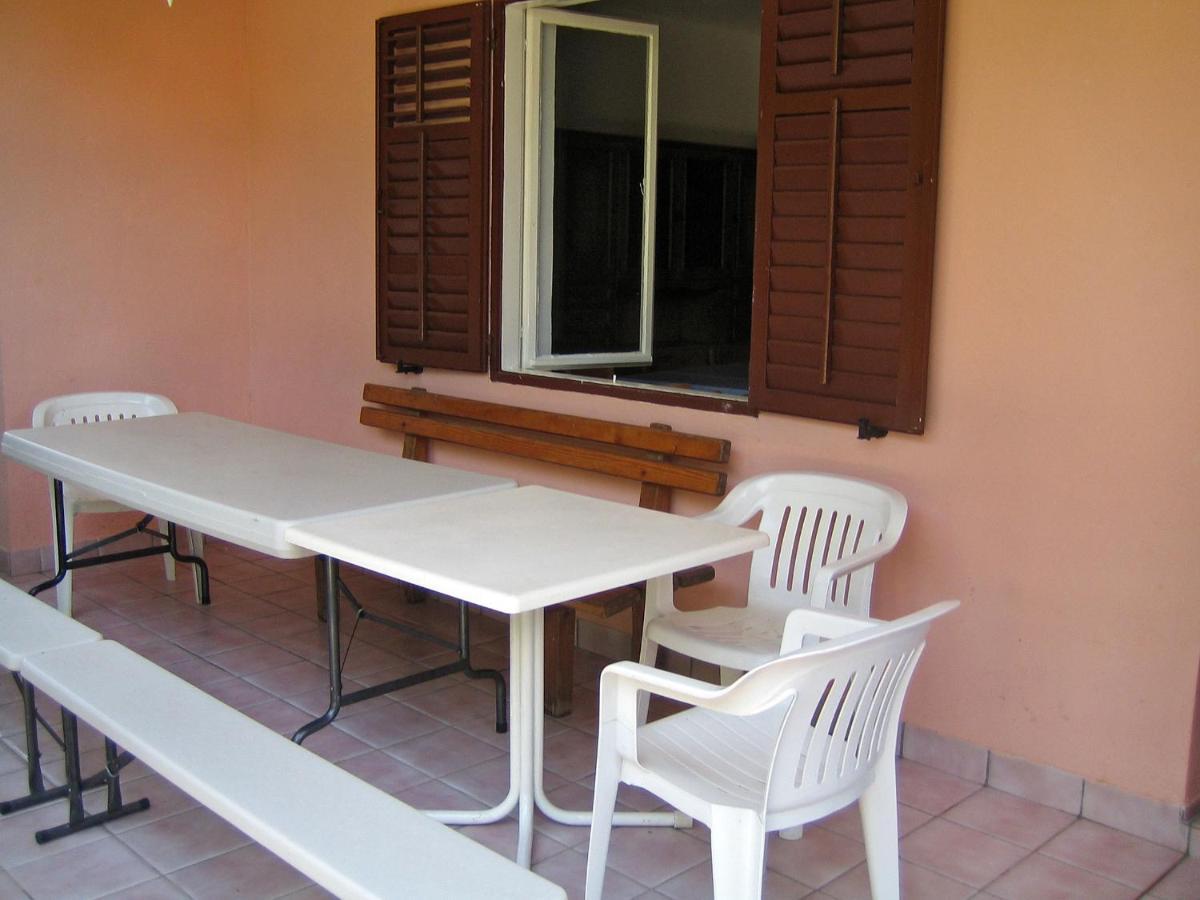 Family Friendly Seaside Apartments Vlasici, Pag - 4319 Exterior foto